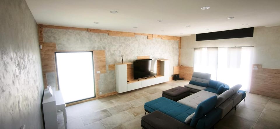 Magnifique propriété climatisée à 10 min d'Uzès Villa in Provence