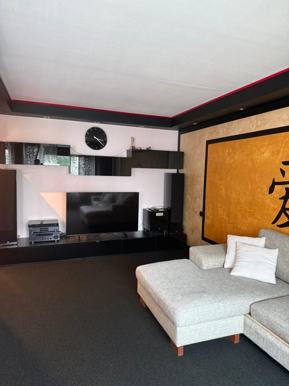 Living room, Seating area