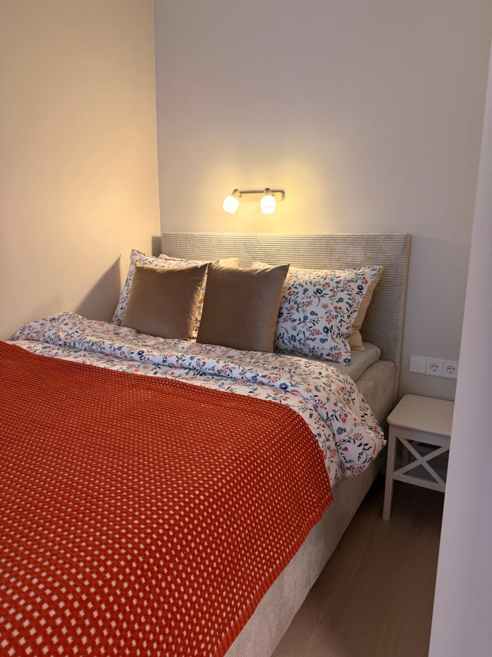 Cozy Studio by Kadriorg Park & Song Grounds Apartment in Tallinn