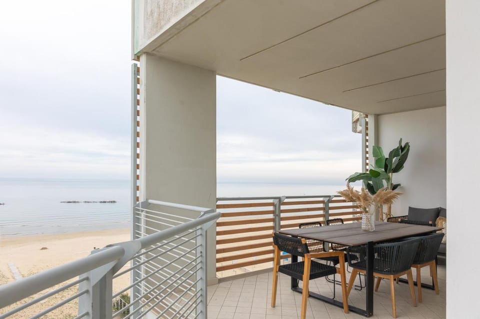 Residenza Atlantica Vista Mare - Premium Villas Apartment in Roseto degli Abruzzi