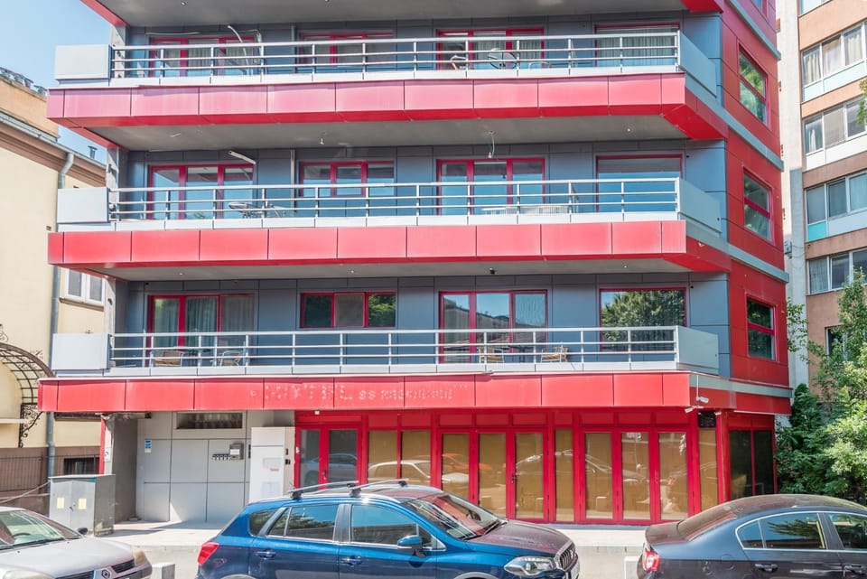 Property building, Location, Parking