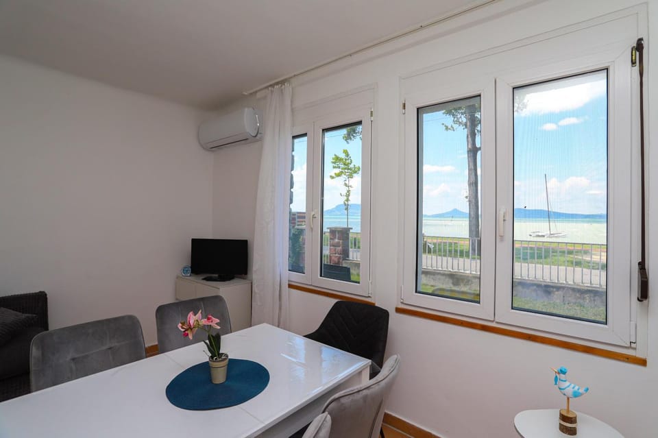 Seaview House Fonyód, Árpád part Apartment in Hungary