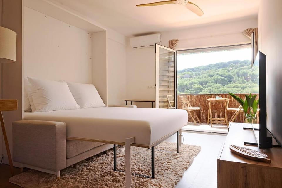 La Escondida Apartment at the San Juan Reservoir Apartment in Community of Madrid