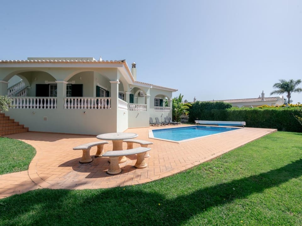 Villa Sea La Vie Apartment in Mexilhoeira Grande