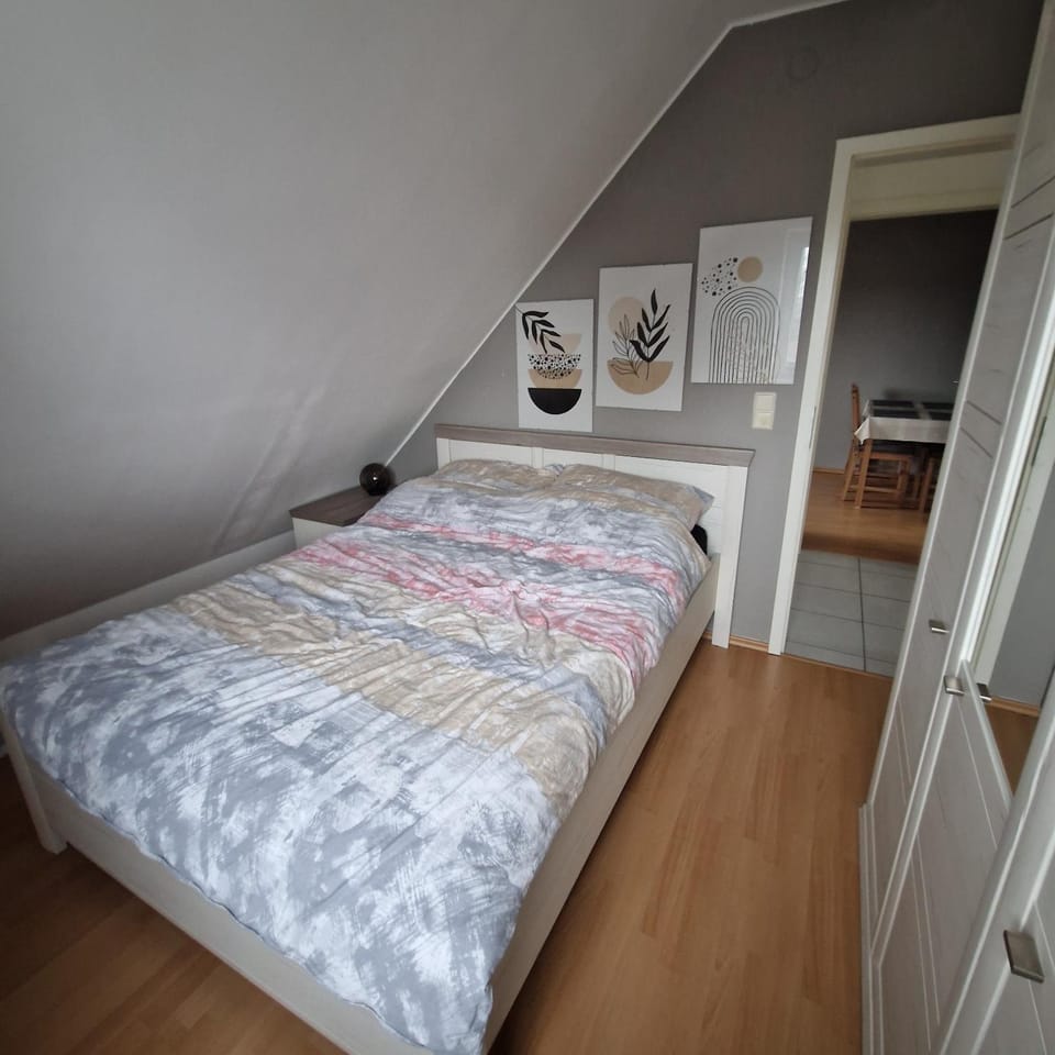 Property building, Living room, Bedroom