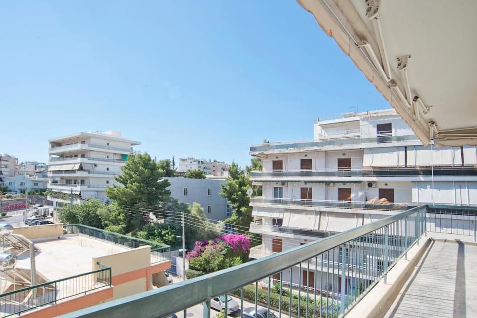 Alimos 4th Floor Residence Apartment in Alimos
