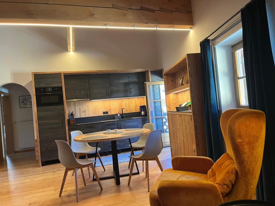 Living room, kitchen