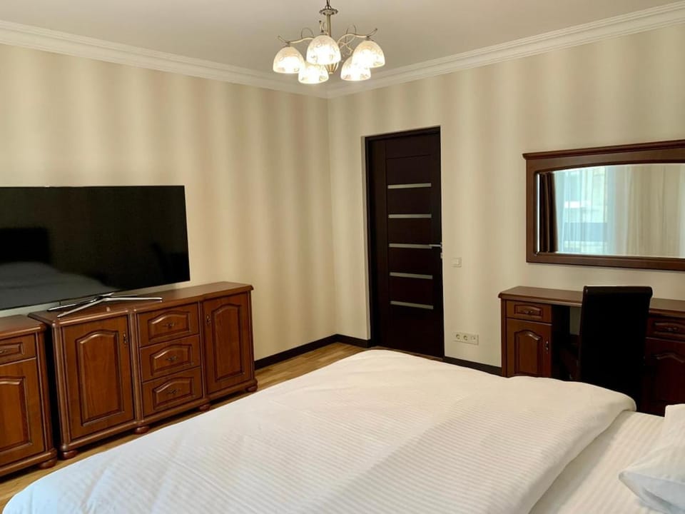 Квартира в центрі з парковкою Apartment in Lviv