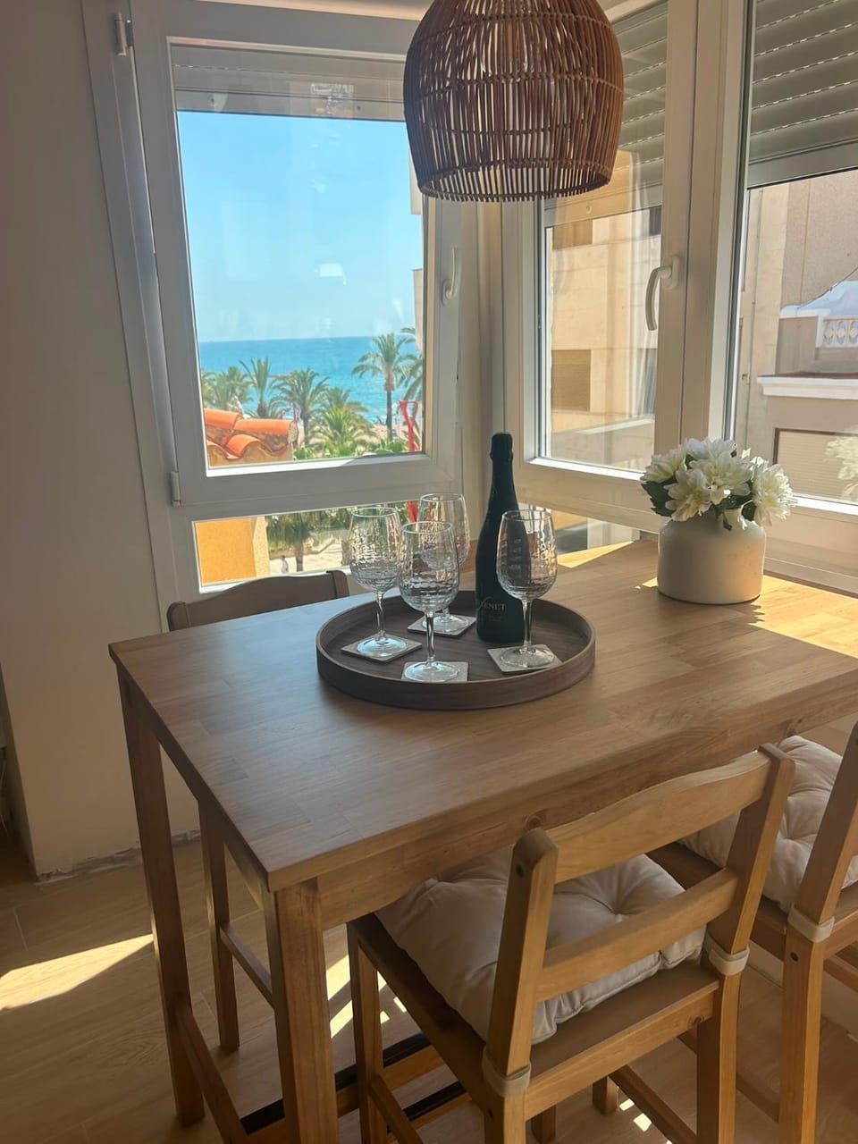 View (from property/room), Dining area, Sea view