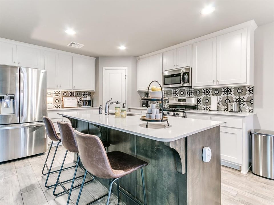 Spacious BA Home in Beautiful Neighborhood! House in Broken Arrow