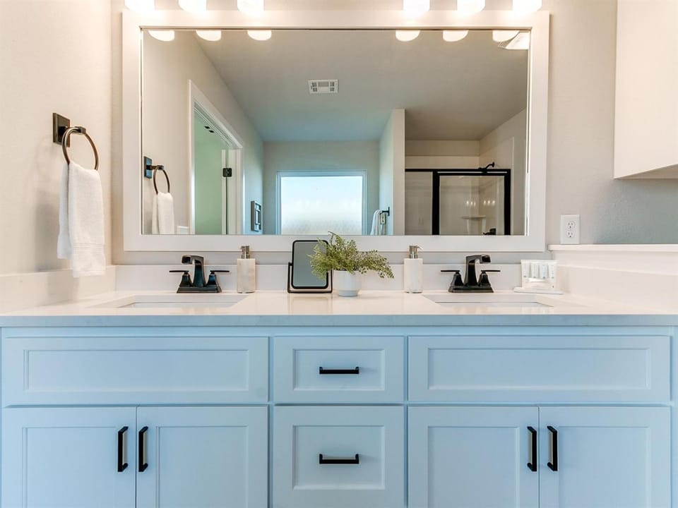New Dream Home in Broken Arrow! House in Broken Arrow