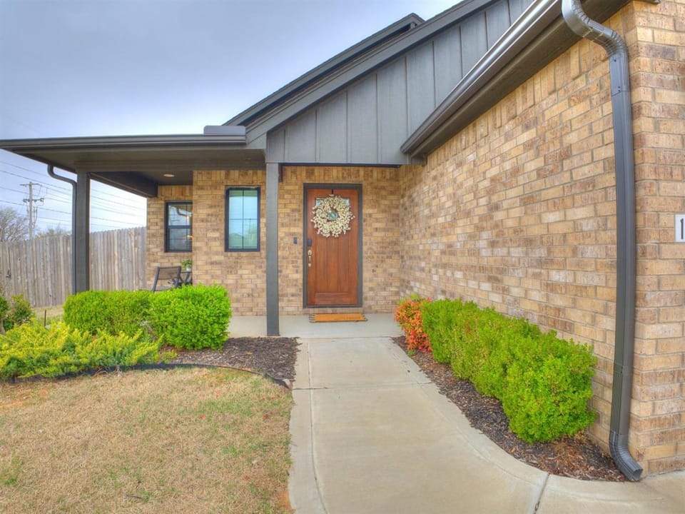 Highland Creek Retreat House in Broken Arrow
