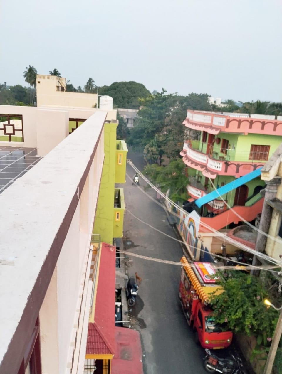 Intimate Studio, 4 km Paradise Beach SERA House in Puducherry