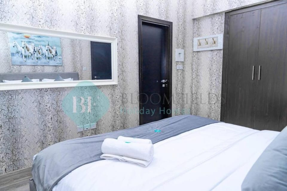 Bloomfields 1BR Silicon Gate DXB Silicon Oasis Apartment in Dubai