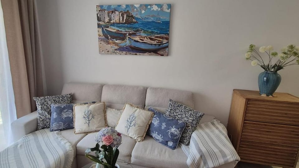 Beach & Spain Pool Residence - 3 story penthouse Apartment in Torrevieja