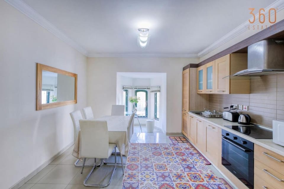 Central Sliema 3BR home with Terrace Steps from the Sea Apartment in Sliema