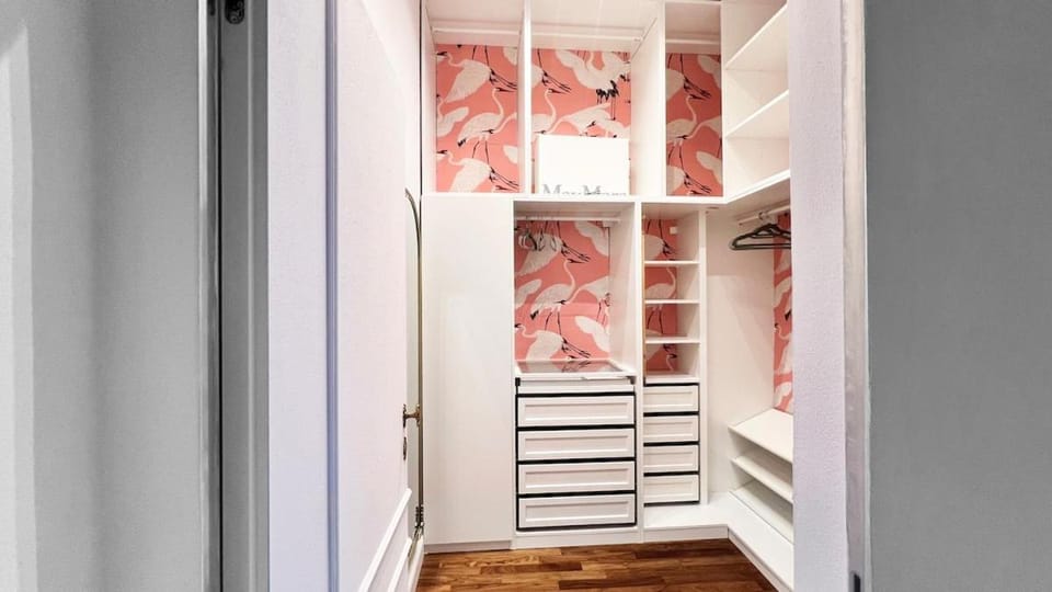wardrobe