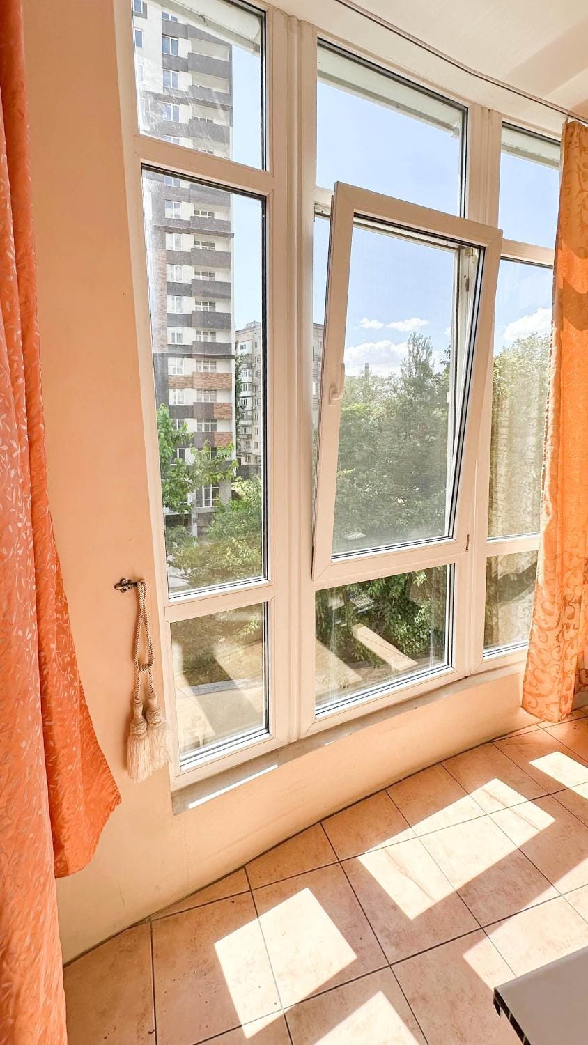 Уютная квартира 6 фонтана, 20 мин Аркадия Apartment in Odessa