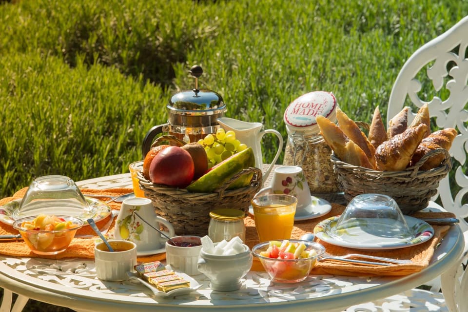 Balcony/Terrace, Continental breakfast