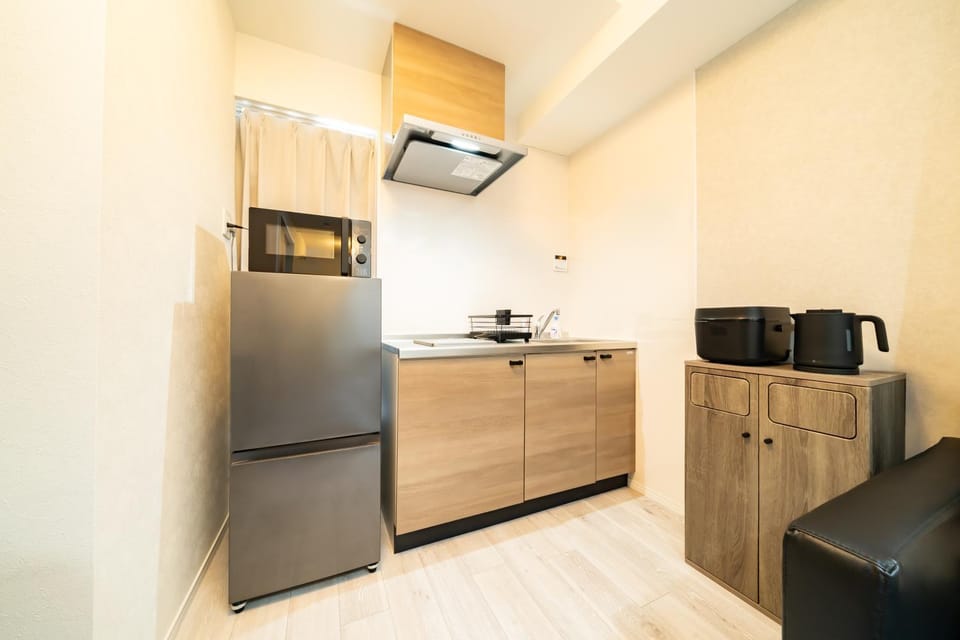 Kitchen or kitchenette