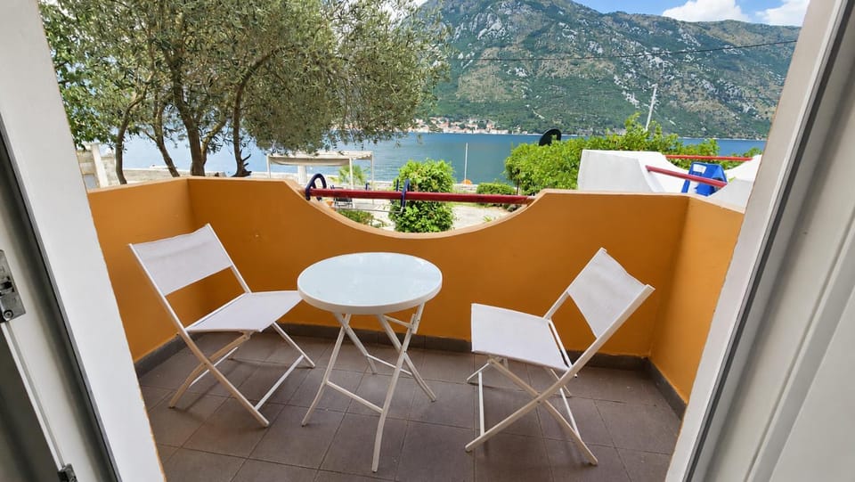 Xigga apartments Apartment in Kotor Municipality
