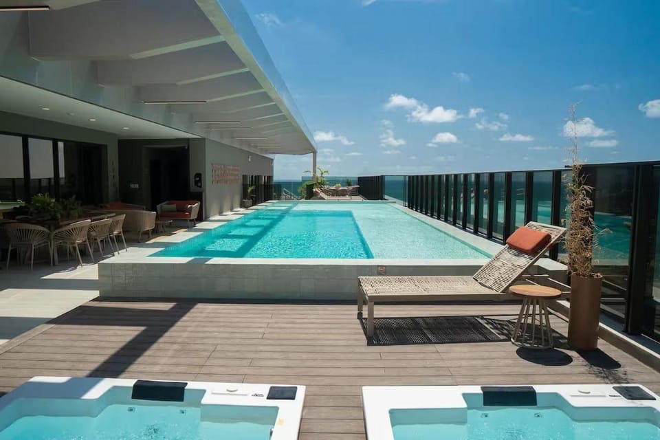 Day, Pool view, Swimming pool, sunbed