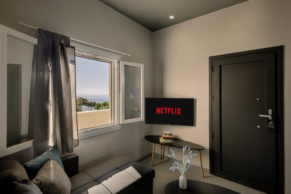 Sunset Studio Seaview - Nea Premium Residences Apartment in Imerovigli