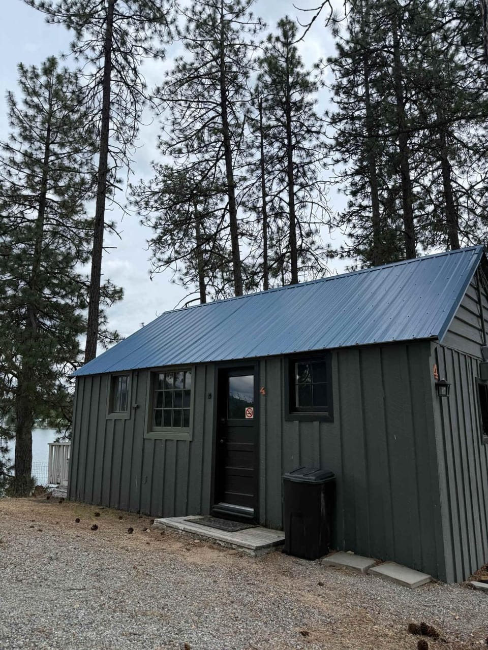 Shore Acres -Cabin 4 Lakeview Cabin in Washington