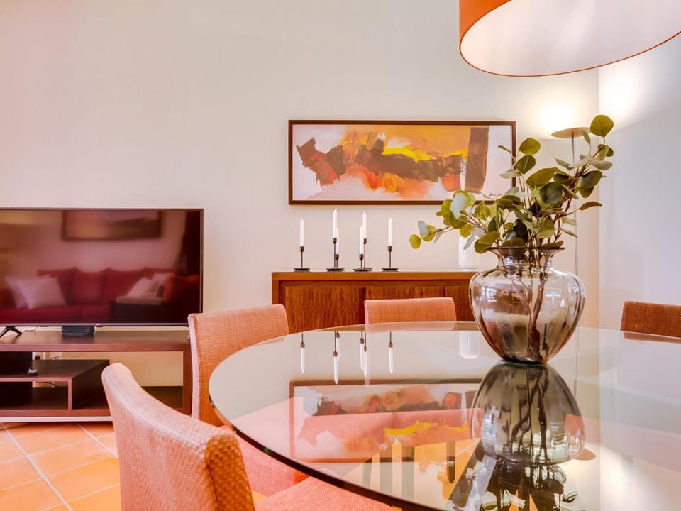 Vila Sol apartment with pool and garden Apartment in Quarteira