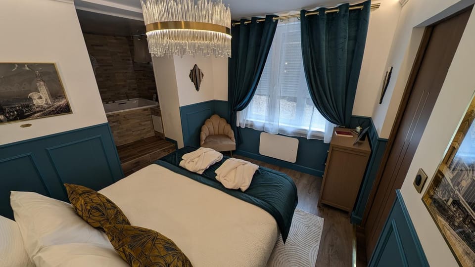 Decorative detail, Bedroom