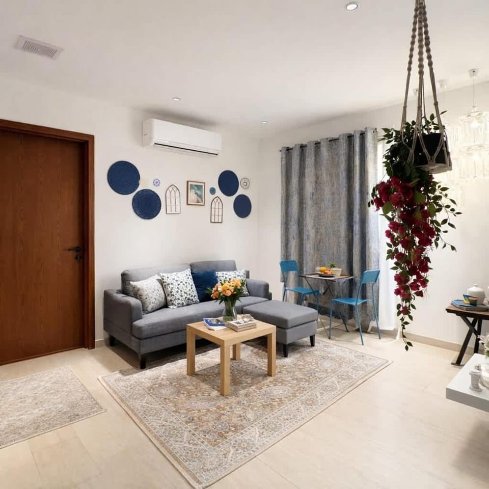 Greek Home6 Apartment in Al Khobar