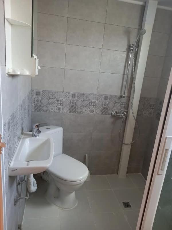 Къща за гости "Адам и Ева" Vacation rental in Kavarna