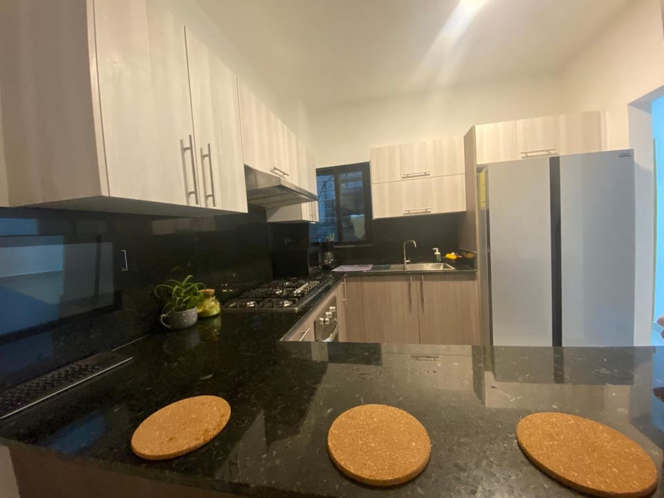 Apartamento de lujo con vigilancia Apartment in Gurabo