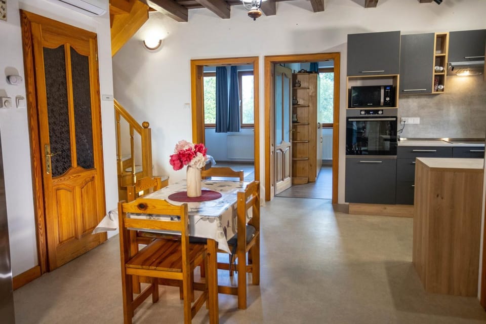 Living room, microwave, oven