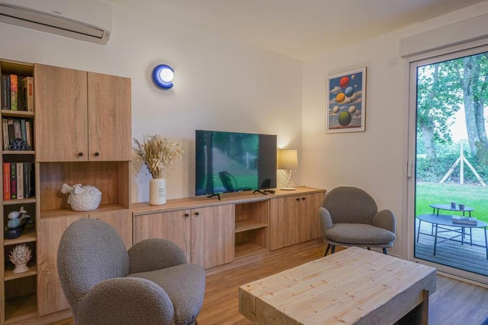 Cottage N°15, piscine commune, 3 chambres, R+1 House in Pays de la Loire