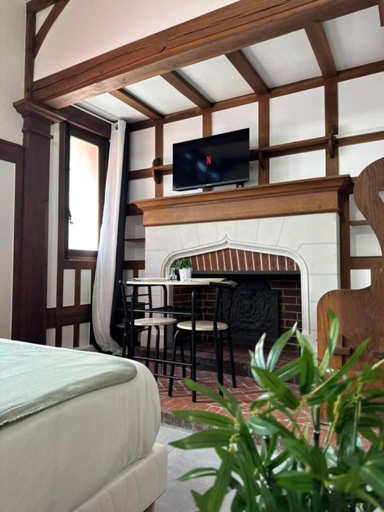 Studio Bord de Marne 3 - Meaux - Paris Apartment in Île-de-France