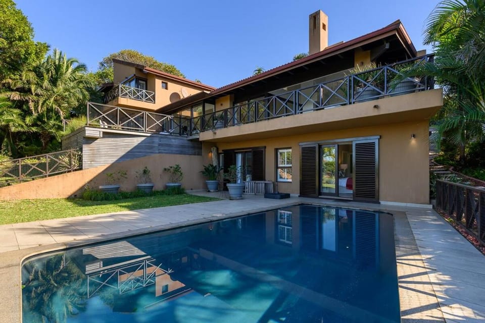 Property building, Pool view