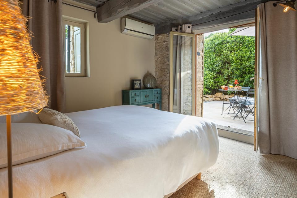 Domaine Marbault Bed and Breakfast in Provence-Alpes-Côte d'Azur