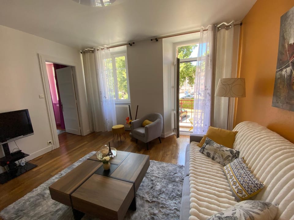 Le Grand 27 Apartment in Grand Est