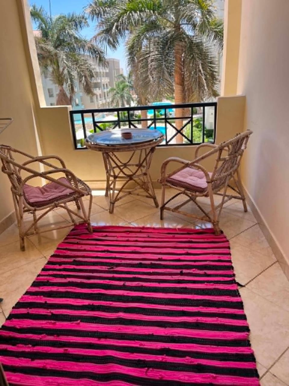 Sahl Hasheesh arabian stile pools view apartment with private beach Apartment in Hurghada