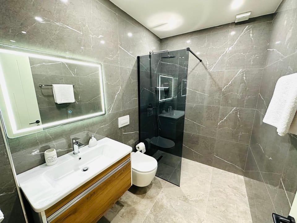 Tanushi Central Apartments Apartment in Europe