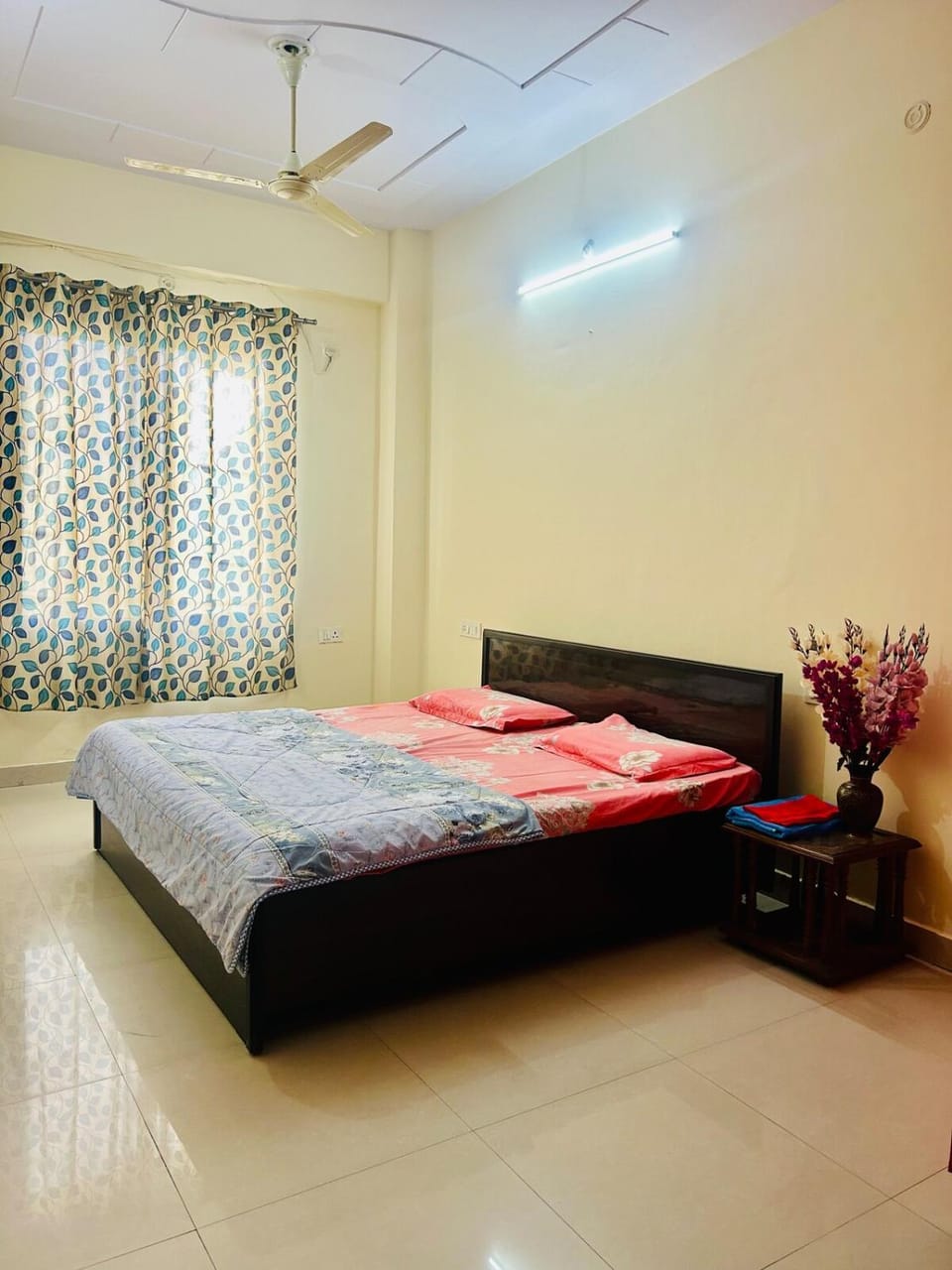 Ganga Paradise 2bhk home stay for family Apartment in Rishikesh