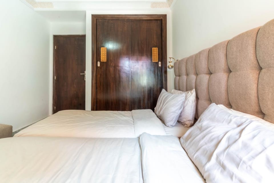 2 CH Premium Gueliz Gare à 3 min Parking Wifi Apartment in Marrakesh
