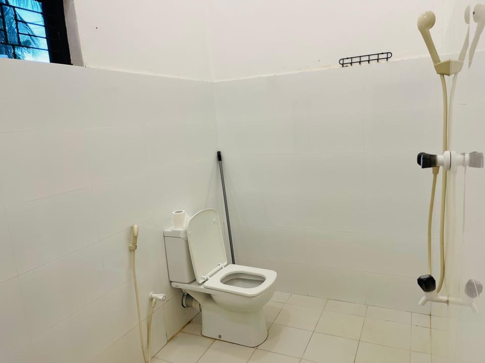 Toilet, Bathroom