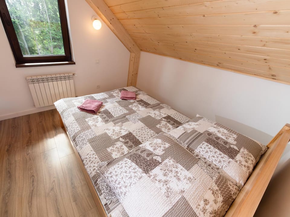 Domek Pod Złotym Groniem na głębokim House in Poland