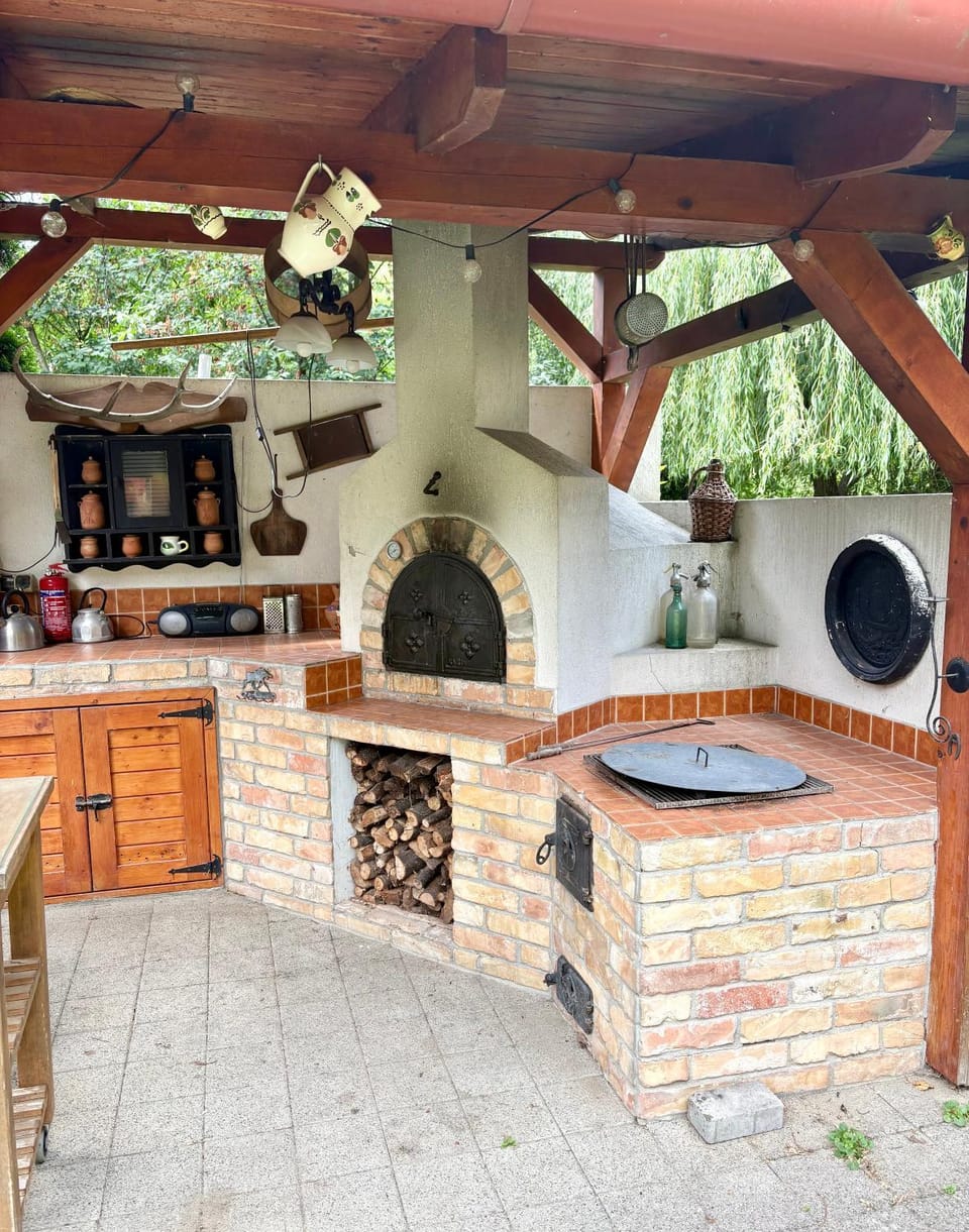 GEM-kapocs Apartment in Hungary