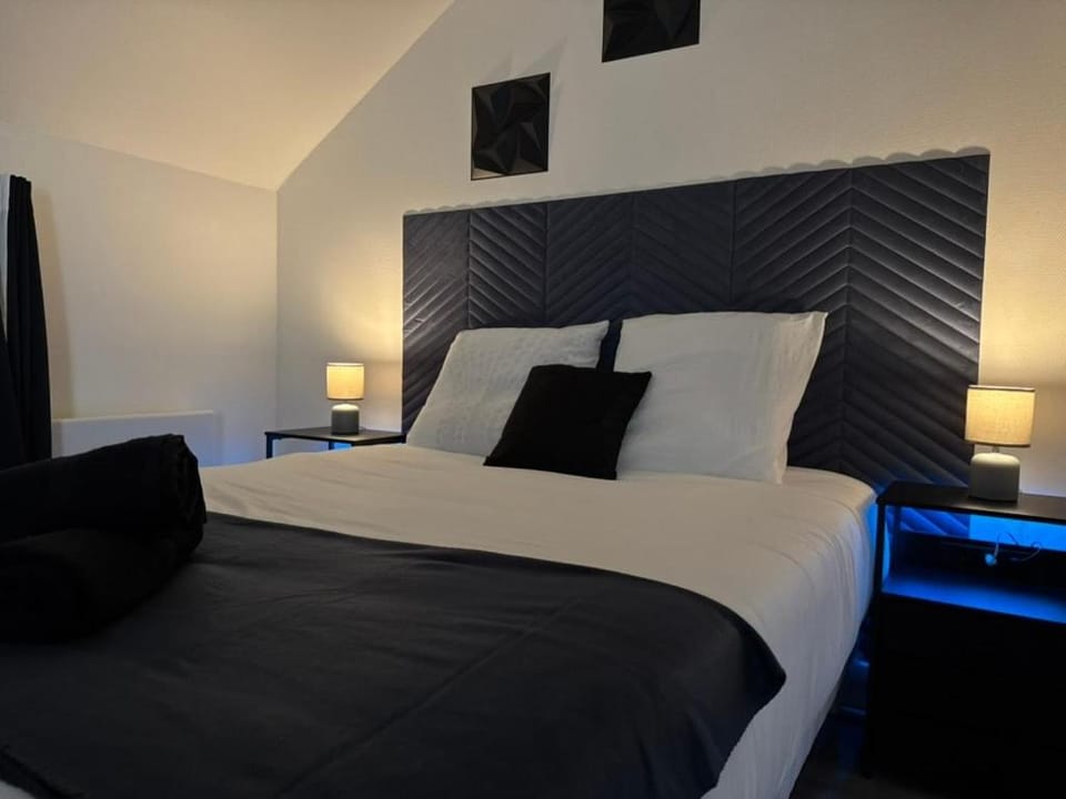 Studio Bord de Marne 6 - Meaux - Paris Apartment in Île-de-France