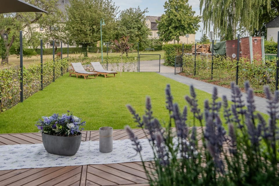 Garden, Garden view, Garden view