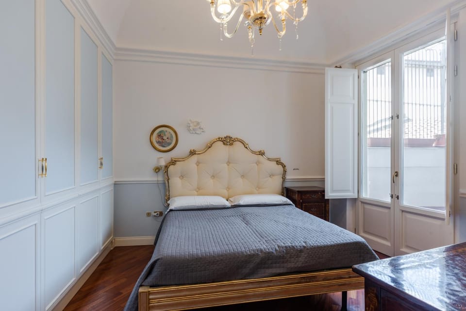 Victor House Apartment in Catania