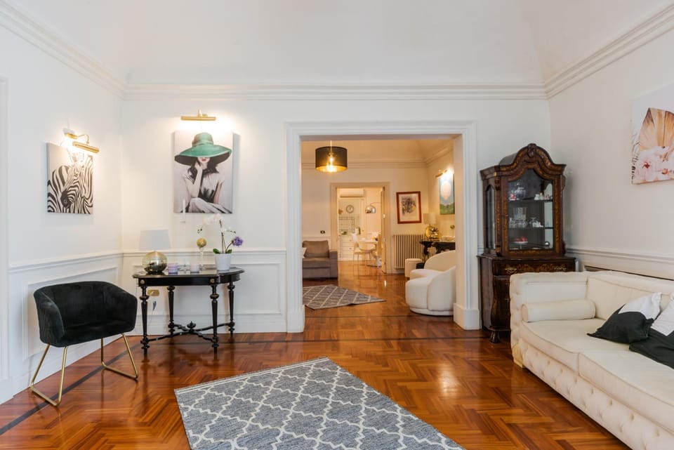 Victor House Apartment in Catania